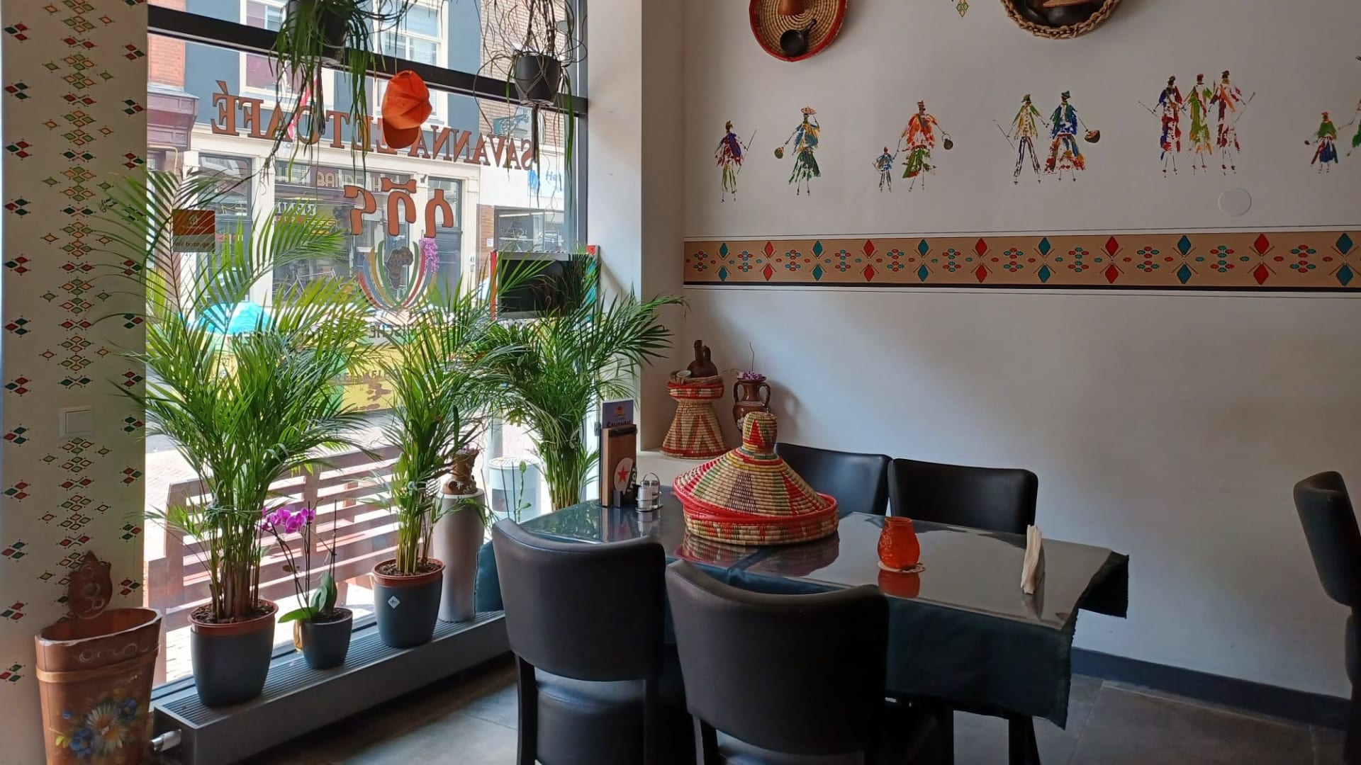 Habesha Savanna restaurant interior